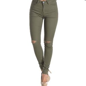 🔴 JEANS BOGO 50% off 🔴 High waisted olive skinny